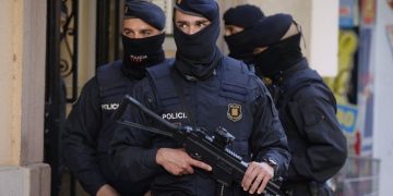 სპეცოპერაცია ესპანეთში კრიმინალური დაჯგუფების წინააღმდეგ – დაკავებულია საქართველოს 9 მოქალაქე