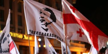 “თუ ხელისუფლება სწორ გადაწყვეტილებას არ მიიღებს, რეაქცია იქნება ადექვატური” – ოპოზიციის ბრძოლა მწვავდება