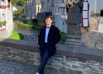 კობა დავითაშვილის შვილის ემოციური პოსტი – „დარწმუნებული ვარ, ნათლიათქვენს და მის სისტემას მამათქვენის მოკვლის 3 თუ 4 მცდელობა არ ჰქონია“