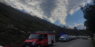 წყნეთის გზატკეცილზე ფერდობი ჩამოიშალა