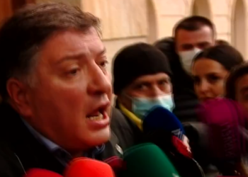 გიგი უგულავა მოსამართლემ სასამართლო დარბაზიდან გააძევა