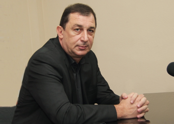 შენ გაზრდილ პუბლიცისტ შვილს ინფო რომ იმფო ჰგონია და ინფორმაცია იმფორმაცია, შენი ფეხით უნდა წამოხვიდე მთაწმინდიდან – ვალერი ხაბურძანია