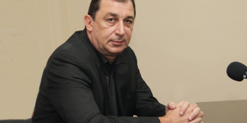 შენ გაზრდილ პუბლიცისტ შვილს ინფო რომ იმფო ჰგონია და ინფორმაცია იმფორმაცია, შენი ფეხით უნდა წამოხვიდე მთაწმინდიდან – ვალერი ხაბურძანია