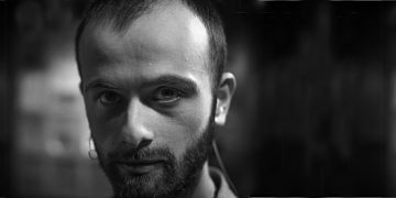 კონსტიტუცია და რევოლუცია – ვახუშტი მენაბდე