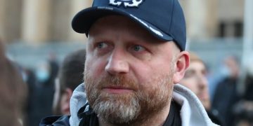 საპროცედურო საკითხთა კომიტეტმა ზურაბ ჯაფარიძისთვის სადეპუტატო უფლებამოსილების შეწყვეტას მხარი დაუჭირა