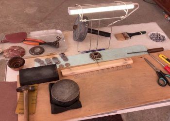 563 ცალი ყალბი 1-ლარიანი დაამზადა და მეუღლის ანგარიშზე გადარიცხა – დაკავებული ერთი პირი