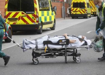 ბრიტანეთში ომიკრონის 10 000 ახალი შემთხვევა დადასტურდა, გარდაცვლილია 7 ადამიანი