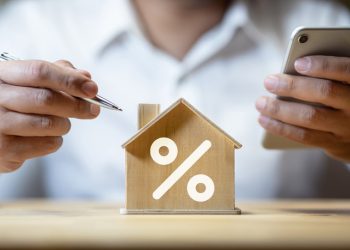 “სესხი საბოლოოდ 12000 ლარით გამეზარდა, საქართველოში 170 000 ადამიანს აქვს იპოთეკური სესხი – მოვახერხოთ გაერთიანება” – წერილი სოციალური ქსელიდან