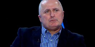 „მილიარდები აქვთ გატანილი, მაგრამ ჩაჯდება 9 მილიონის გამო“ – რა ფოტოს აქვეყნებს ამირან სალუქვაძე