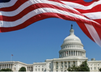 უკრაინაში შეჭრის შემთხვევაში, აშშ რუსეთში თვითმფრინავების, მანქანების კომპონენტებისა და სმარტოფნების ექსპორტის აკრძალვასაც გეგმავს – „როიტერი“