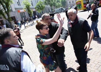 “ეს ფოტო ზუსტად გამოხატავს ჩემს განწყობას, ანაფორიანი ეშმაკების დანახვისას რაც დამეუფლა!” – ჩერგოლეიშვილი