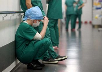 “ყელში ამოგვივიდა არავაქცინირებული პაციენტები – დავიღალეთ” – ფრანგი ექიმი