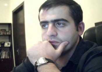 „ისე რომ იცოდეთ, ზეობის დროს, მოდულში მოკალათებულ მამებს, ბოლო სართულზე დისკოთეკაც ჰქონდათ და რესტორანიც“ – გიორგი გამსახურდია