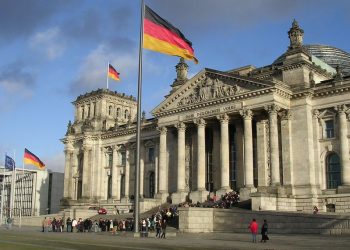 გერმანიაში აუცრელებისთვის კოვიდშეზღუდვები გამკაცრდა