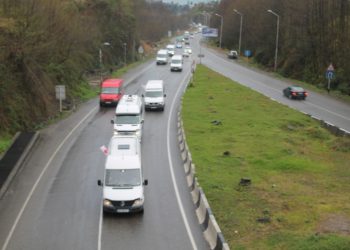 “წარმოუდგენელია მიხეილ სააკაშვილის ციხეში ყოფნას შევეგუოთ” – აჭარიდან კოლონები დაიძრა