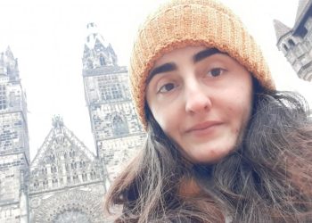 “უხერხული ხომ არაა, სიმღერა “ოცდახუთსა დეკემბერსა” გვქონდეს და შობას 7 იანვარს აღვნიშნავდეთ?! ” – გერმანიაში მცხოვრები ემიგრანტი