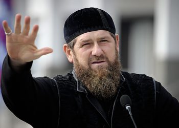 ჩემთვის რომ დაევალებინათ, უკრაინულ პრობლემას დიდი ხნის წინ გადავჭრიდი.. ან ჩეჩნეთის რესპუბლიკას მივუერთებდი ან უკრაინაშივე გადავჭრიდი – რამზან კადიროვი