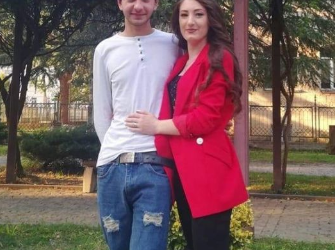 ნეტა მასაც მოეკლა თავიო, დავიღუპეო, რა ქნას, რომელ დედას უნდა ესეთი რამ გადახდეს – რას წერენ ორსული მეუღლის მკვლელობაში ეჭვმიტანილის დედაზე?