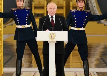 “ეს თუ გააკეთა დასავლეთმა, 1-2 წელიწადში, საურონის გენიტალიებს “Принесут ему на блюдечке с голубой каёмочкой” – დათო გამცემლიძე