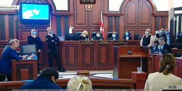 „მიკერძოება ვერ დავინახე” – მოსამართლემ პროკურორის აცილებასთან დაკავშირებით ადვოკატების შუამდგომლობა არ დააკმაყოფილა