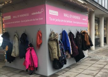 “სიკეთის კედელი – თბილი ტანსაცმელი უფასოდ მათთვის ვისაც სჭირდება” – სოლიდარობის აქცია