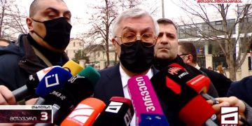 “არცერთი ჩანაწერი ავთენტიკური არ არის, ამათ ექსპერტიზას მე არ ვენდობი“ – თემურ ალასანია სასამართლოში მივიდა