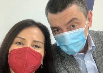 შემთხვევით შემხვდა, ექიმის რიგში იდგა რიგის ნომრით – მაიკო წერეთელი ფოტოს აქვეყნებს