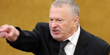 უკრაინის არმია უნდა გავაძევოთ დონბასიდან – ჟირინოვსკი უკრაინაში რუსული არმიის შეჭრის თარიღს ასახელებს