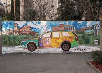 თბილისის ხედები და ფერადი Volvo-ს Plug-in Hybrid აბაშიძეზე – „ვოლვო ქარ საქართველოს“ კამპანია გრძელდება