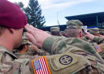 აშშ-ს 8 500 სამხედრო ევროპაში გადასხმის მზადყოფნაში ჰყავს