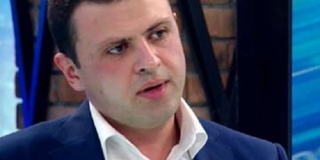 “რა მაგის პასუხია და, ამ რადიკალურმა ნაც მედიებმა რომ გააზიარეს ვიდეო და მერე რომ წაშალეს, ესე იგი მიხვდნენ რომ შეეშალათ და ერთუჯრედიანი იდიოტები არიან, ხომ? მაგრამ, მარტო წაშლა არ კმარა-საჯაროდ მოიხადონ ბოდიში!- გვიდიანი