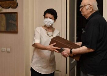 წულუკიანი ამაშუკელზე: ის დაგვაკლდება როგორც სარკე, რომელიც მონოლოგებით იტყოდა სათქმელს