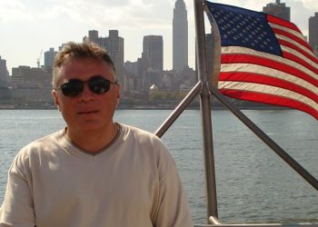 “გინახავთ დაჩაგრული დევნილის გასაპროტესტებლად გამოსული დევნილები? უილიამ უოლასს ელოდებით რომ მოვა და კუილით ჭექა-ქუხილს დაარისხებს?” – ილია მარტაშვილი