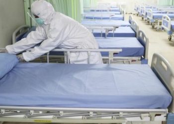 ჰოსპიტალიზებული ადამიანების რაოდენობა ისტორიულ მინიმუმზეა – კოვიდკლინიკებში საწოლების 40% თავისუფალია – ბიძინა კულუმბეგოვი