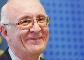 აბაშიძე: რუსეთთან ფრენის აღდგენას ხელს პანდემია უშლის, სხვა ფაქტორს ვერ ვხედავთ