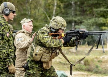 კანადა უკრაინას იარაღით დაეხმარება, სპეციალური მისიის კონტინგენტს 400 კაცამდე გაზრდის