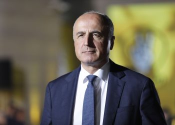 პარლამენტი ბადრი ჯაფარიძისთვის სადეპუტატო უფლებამოსილების შეწყვეტაზე იმსჯელებს