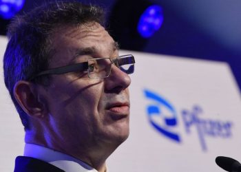 კითხვა ის კი არ არის გაქრება თუ არა ეს ვირუსი, არამედ შევძლებთ თუ არა ნორმალურ ცხოვრებას დავუბრუნდეთ – Pfizer-ის ხელმძღვანელი