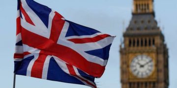 დიდმა ბრიტანეთმა უკრაინიდან დიპლომატების გაწვევა დაიწყო