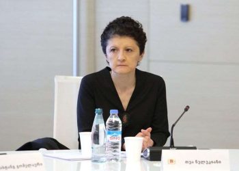 თეა წულუკიანი: მსახიობებს აქვთ განცდა, რომ ხელფასს, რასაც იღებენ, სამინისტრო ადგენს, სინამდვილეში კი ამას ადგენს სამხატვრო ხელმძღვანელი