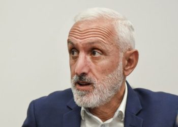 “შვილები რომ არ მყავდეს უცხოეთში და იქედან მიღებული ფულით არ ვიკვებებოდე…” – მურმან დუმბაძე