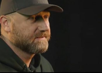 “მეტ სექსს გისურვებთ, ბევრ სექსს, ცოტა გაგხსნით სახსრებში, ხასიათზე მოგიყვანთ და იმასაც მიგახვედრებთ, რომ თქვენი საქმე არაა ვის ვისთან და როგორი სექსი ექნება” – ზურაბ ჯაფარიძე