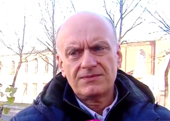 ყაზახურისმაგვარი ამბები ჩვენგან შორს, საკმარისია, აღარ გვინდაო. თითქოს, ამ “საკმარისიათი” ისტორიას ვუბაკუნებდეთ ფეხებს – კახა ლომაია