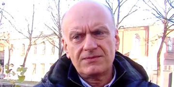 ყაზახურისმაგვარი ამბები ჩვენგან შორს, საკმარისია, აღარ გვინდაო. თითქოს, ამ “საკმარისიათი” ისტორიას ვუბაკუნებდეთ ფეხებს – კახა ლომაია