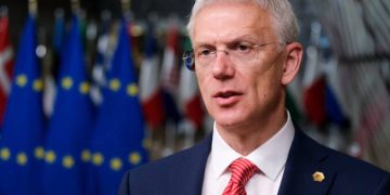 რუსეთს და ნატო-ს შორის ომი თითქმის წარმოუდგენელია, რადგან ეს იქნება ძალიან დიდი მსოფლიო ომი, მაგრამ ნატო ცუდი სცენარისთვის მზად არის – ლატვიის პრემიერი