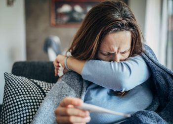 რა სიმპტომების შემთხვევაში უნდა გადახვიდეთ იზოლაციაში – NCDC რეკომენდაციებს ავრცელებს