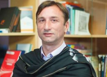 „მე არ დამიწერია. ბოდიში გაუგებრობისთვის”- ლადო აფხაზავა სოციალურ ქსელში განმარტებას აკეთებს