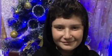 ბიჭუნა, რომელსაც ბებიის გარდა არავინ ჰყავს, უმძიმეს დაავადებას ებრძვის – პატარა ლაშას ჩვენი დახმარება სჭირდება