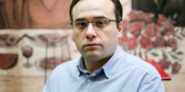 “ჰოდა ოჩოპინტრეს კულტია თუ “კოდალას სინდრომი” ?!საინტერესოა, რას ფიქრობს პატრიარქის თანამოსაყდრე იმ რელიგიურ უხერხულობაზე, რომ ქვეყნის სათავეში დრუიდები არიან?”-ბუღაძე