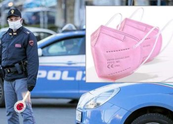 იტალიელი პოლიციელები ვარდისფერი პირბადის ტარებაზე უარს აცხადებენ